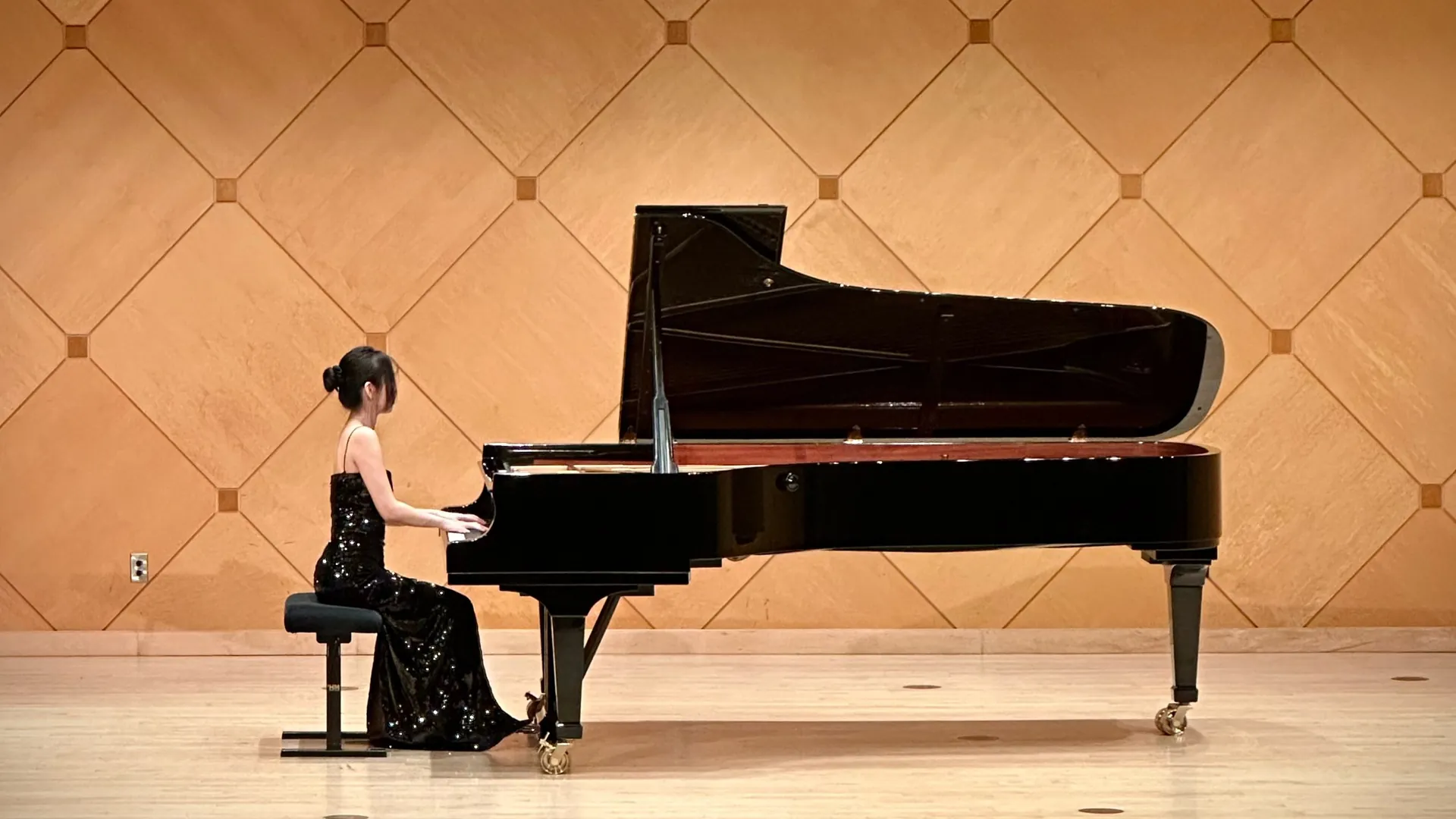 Rui Xi
